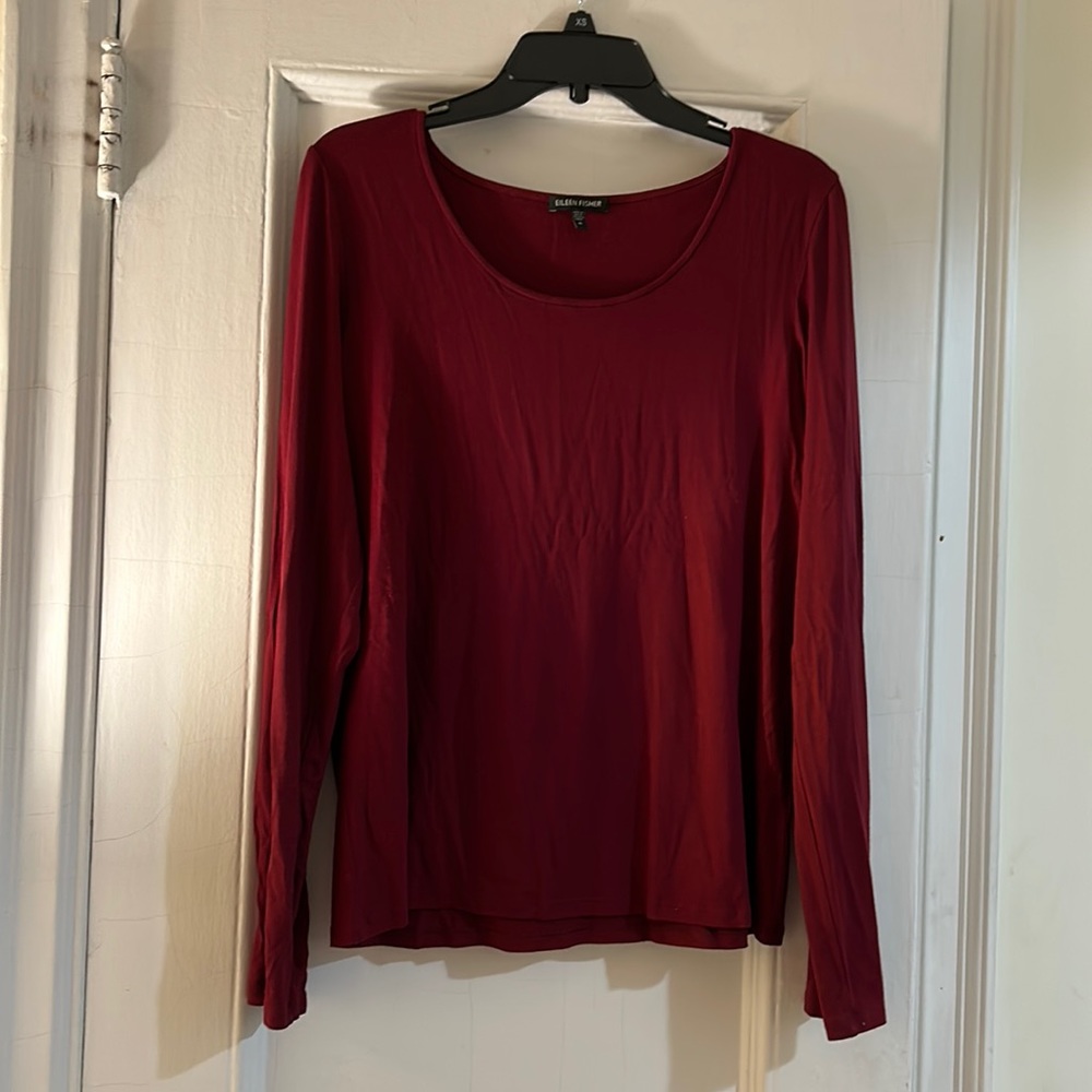Eileen Fisher pomegranate color fine jersey knit